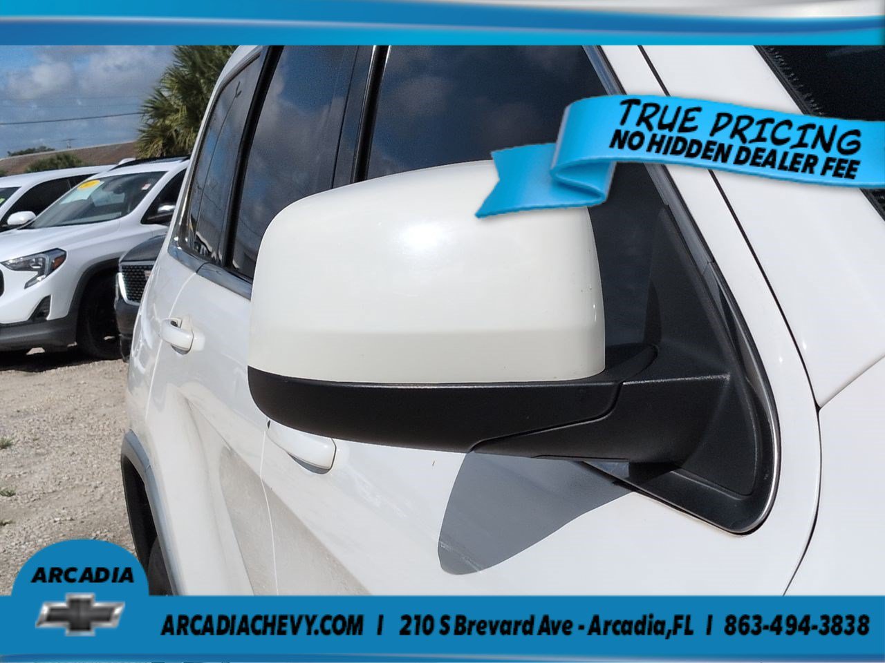 Used 2012 Stone White Jeep Laredo image 12