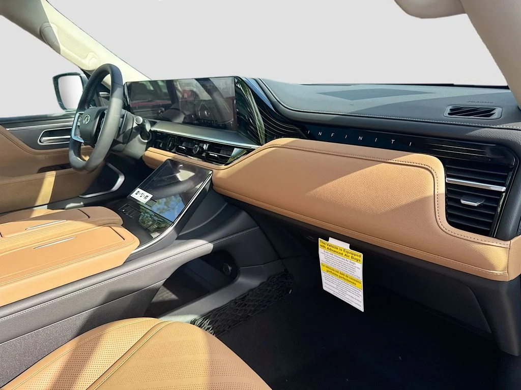 New 2027 DYNAMIC METAL INFINITI Luxe 2WD image 32