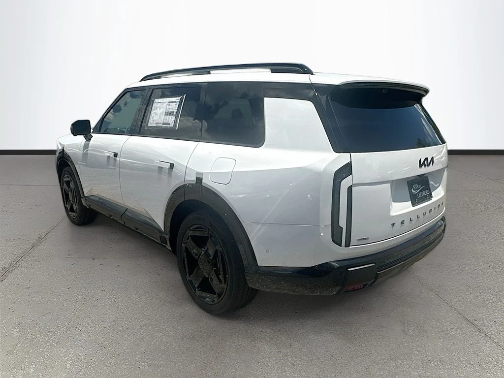 New 2027 Glacial White Pearl Kia X-LINE SX PRESTIGE image 5