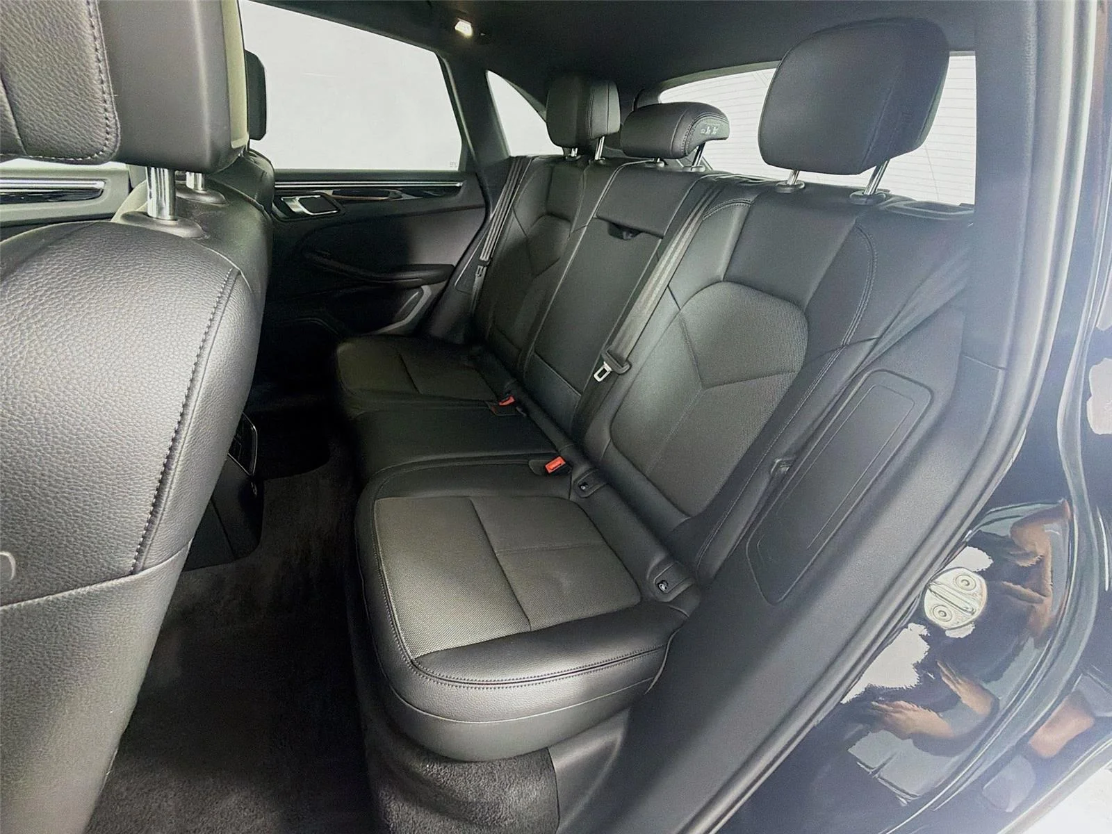 Used 2023 Black Porsche T image 20