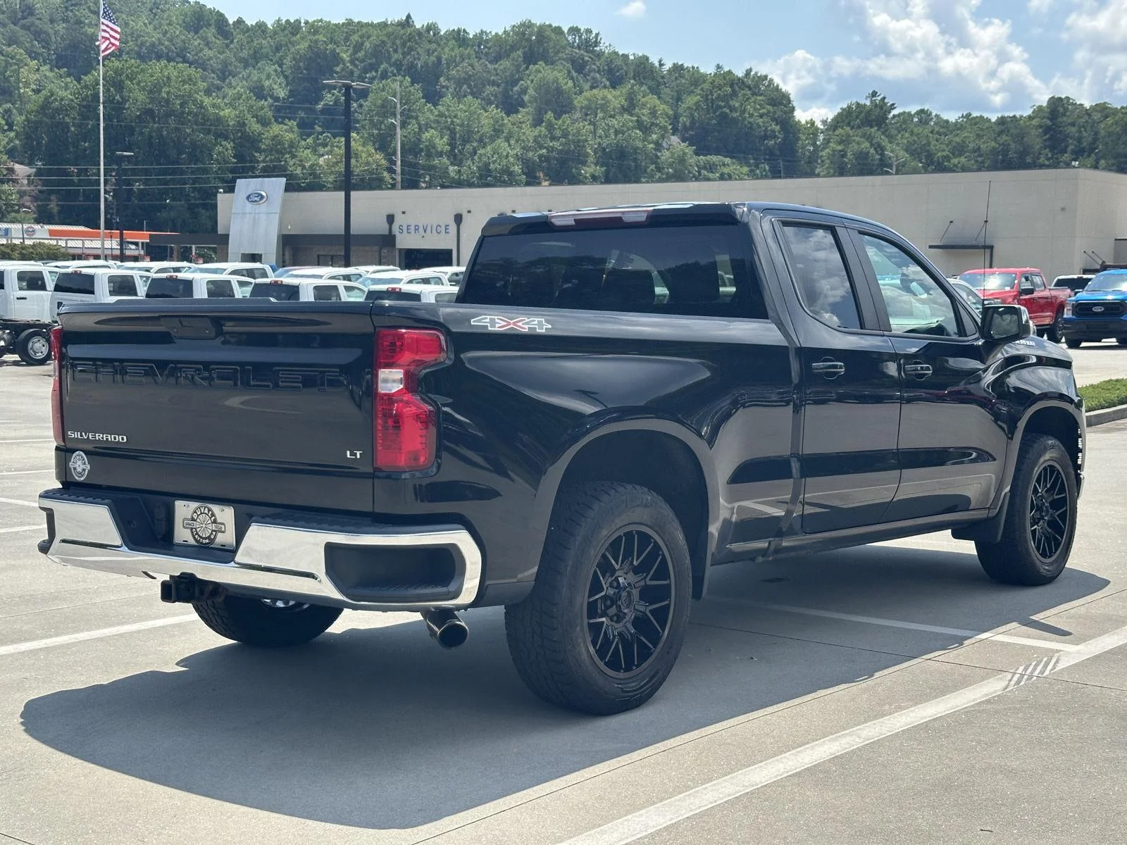 Used 2020 Black Chevrolet LT image 7