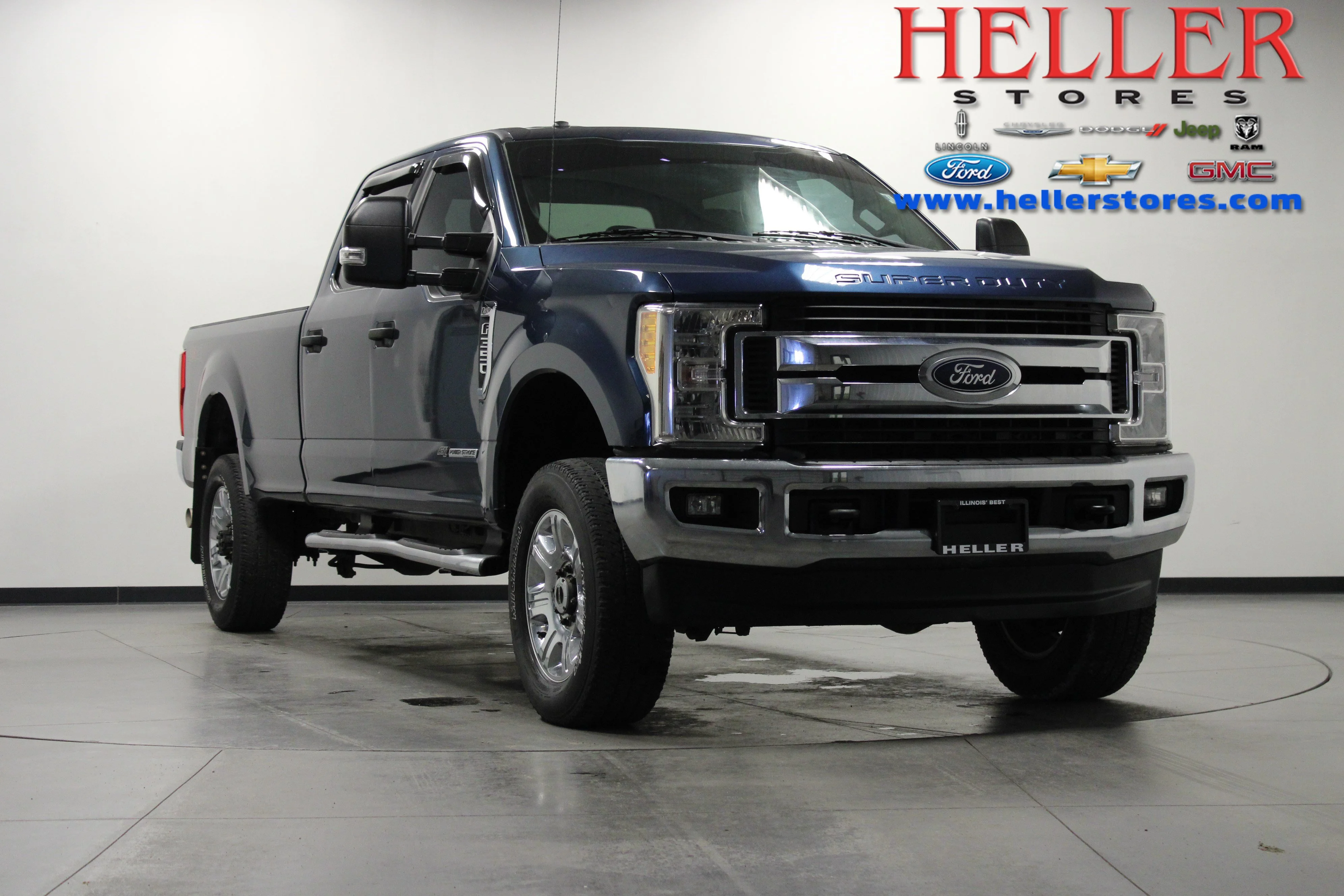 Used 2017 Blue Jeans Metallic Ford XLT image 1