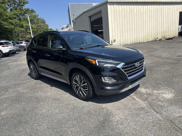 Used 2020 Black Hyundai Ultimate image 3