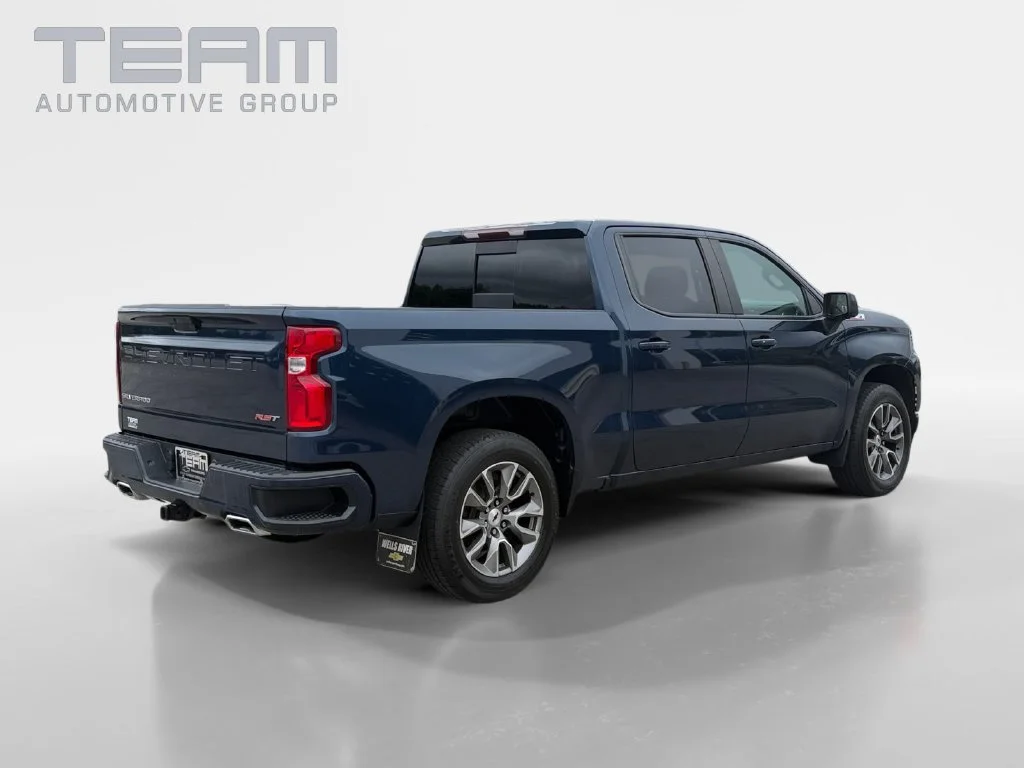 Used 2020 NORTHSKY BLUE METALLIC Chevrolet RST image 7