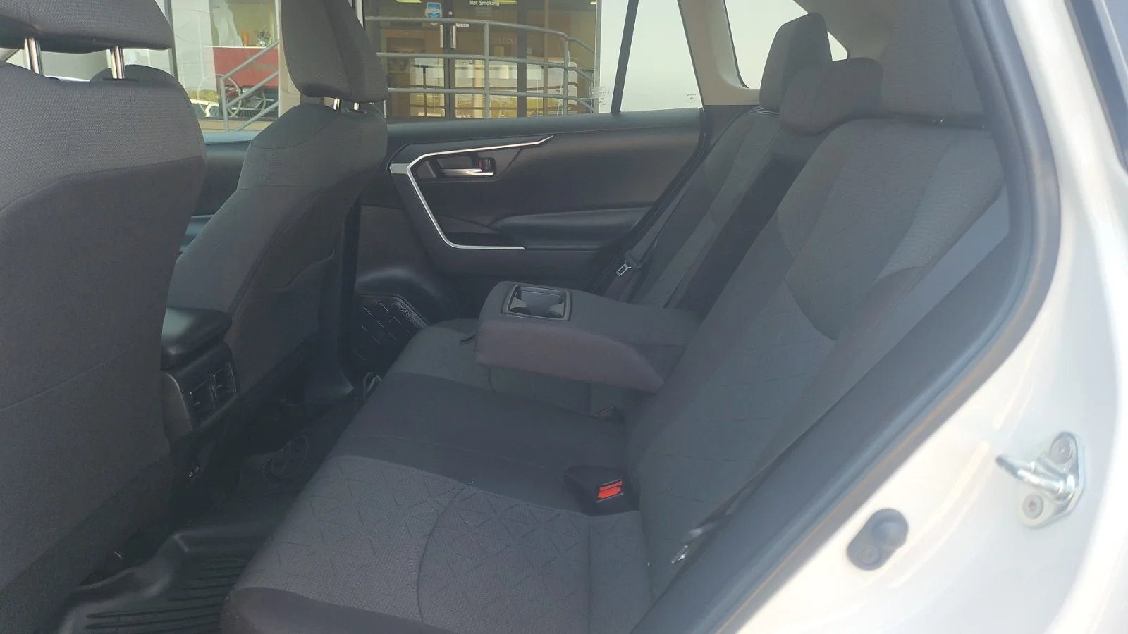 Used 2023 Ice Cap Toyota XLE 4WD image 13