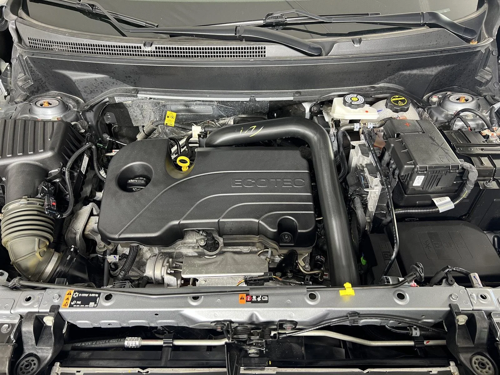 Used 2024 Sterling Gray Metallic Chevrolet LT image 31