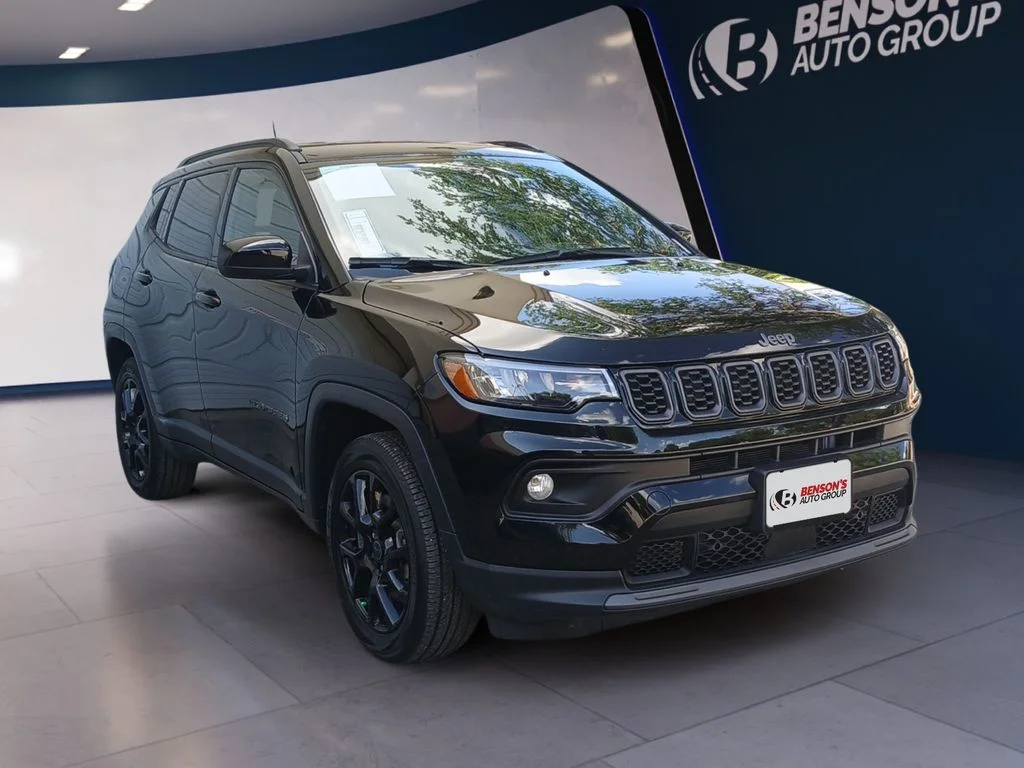Used 2026 Black Jeep Latitude image 7