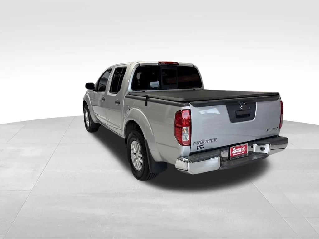 Used 2019 Silver Nissan SV image 5