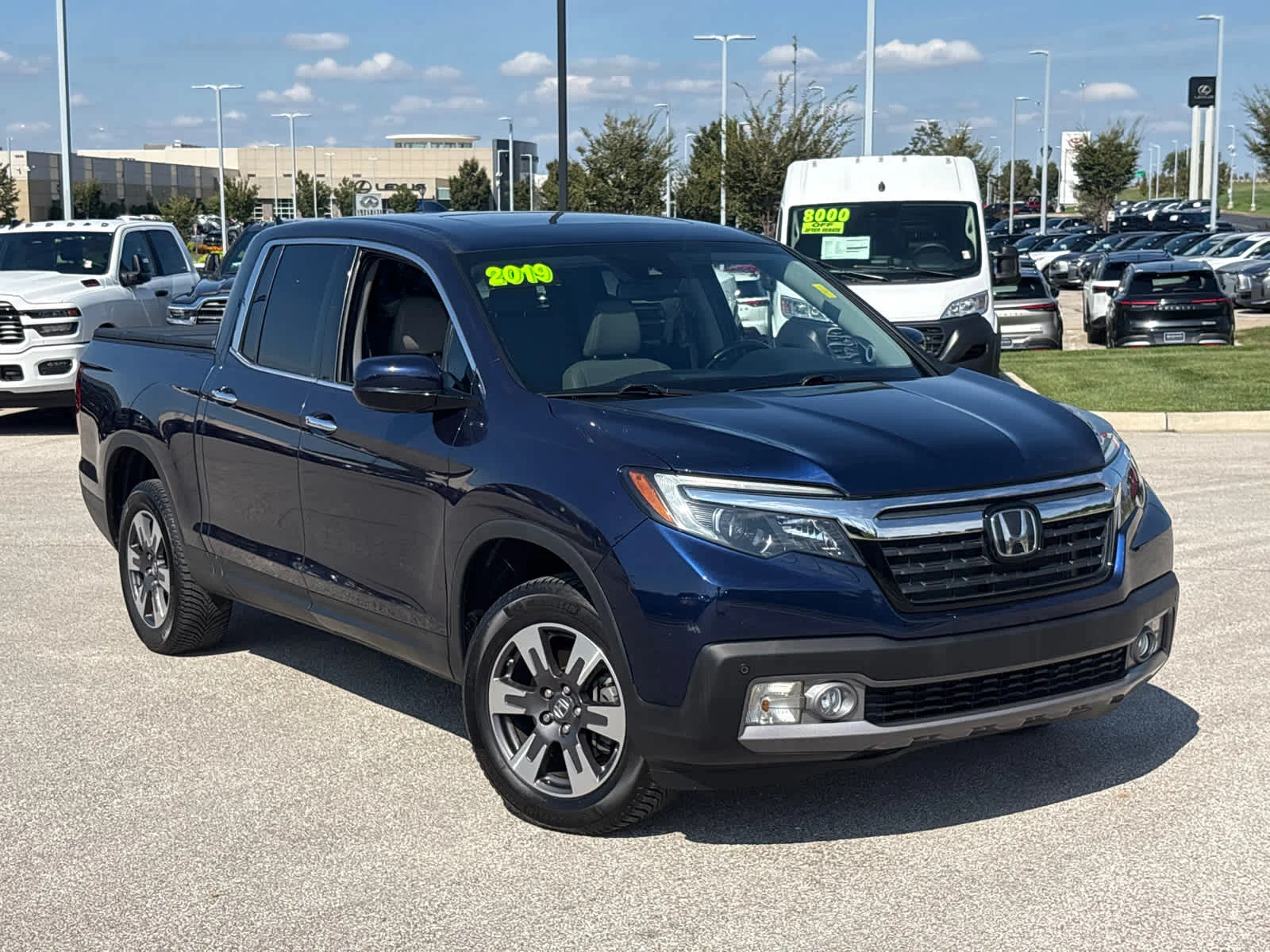 Used 2019 Honda Ridgeline RTL-E with VIN 5FPYK3F77KB006117 for sale in Kansas City