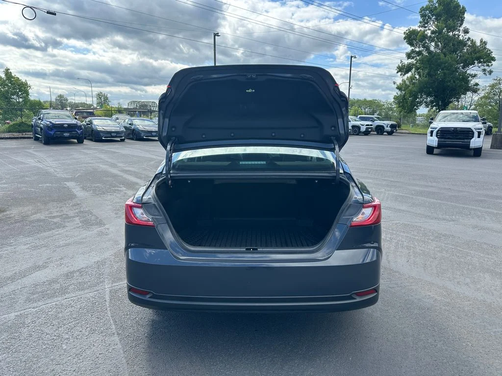 Certified Used 2025  Toyota LE image 12