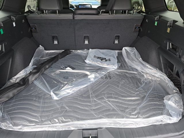 New 2026 CRYSTAL BLACK SILICA Subaru Premium image 16