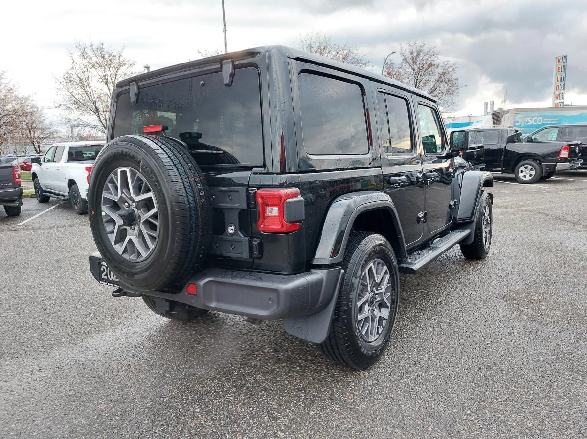 New 2026 Black Jeep Sahara 4 Door 4x4 image 5