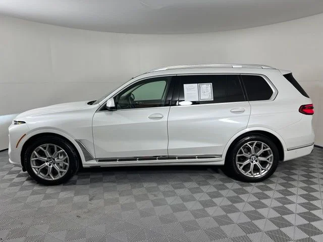 Certified Used 2023 White BMW xDrive40i image 4
