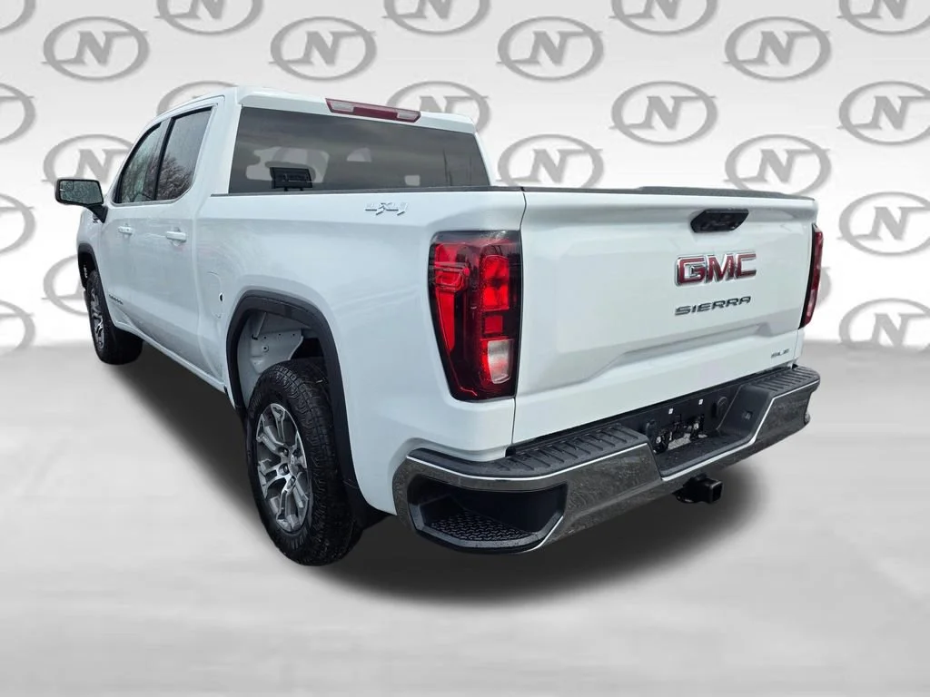 2026 GMC Sierra 1500 SLE - Photo 39