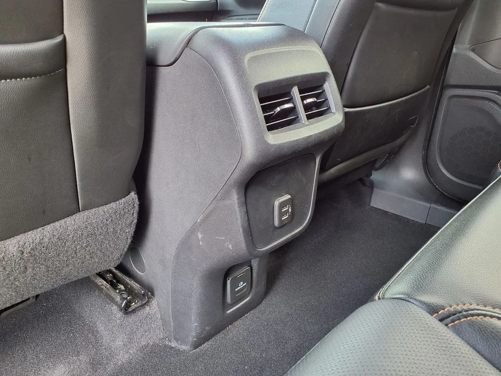 Used 2019 Black GMC SLT image 17