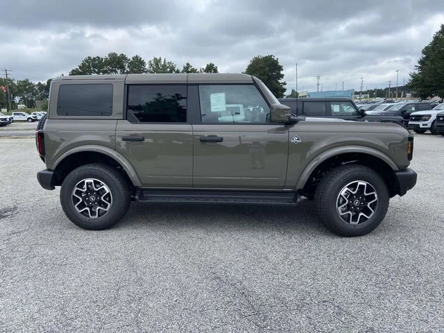 New 2026 Gray Ford Outer Banks image 2