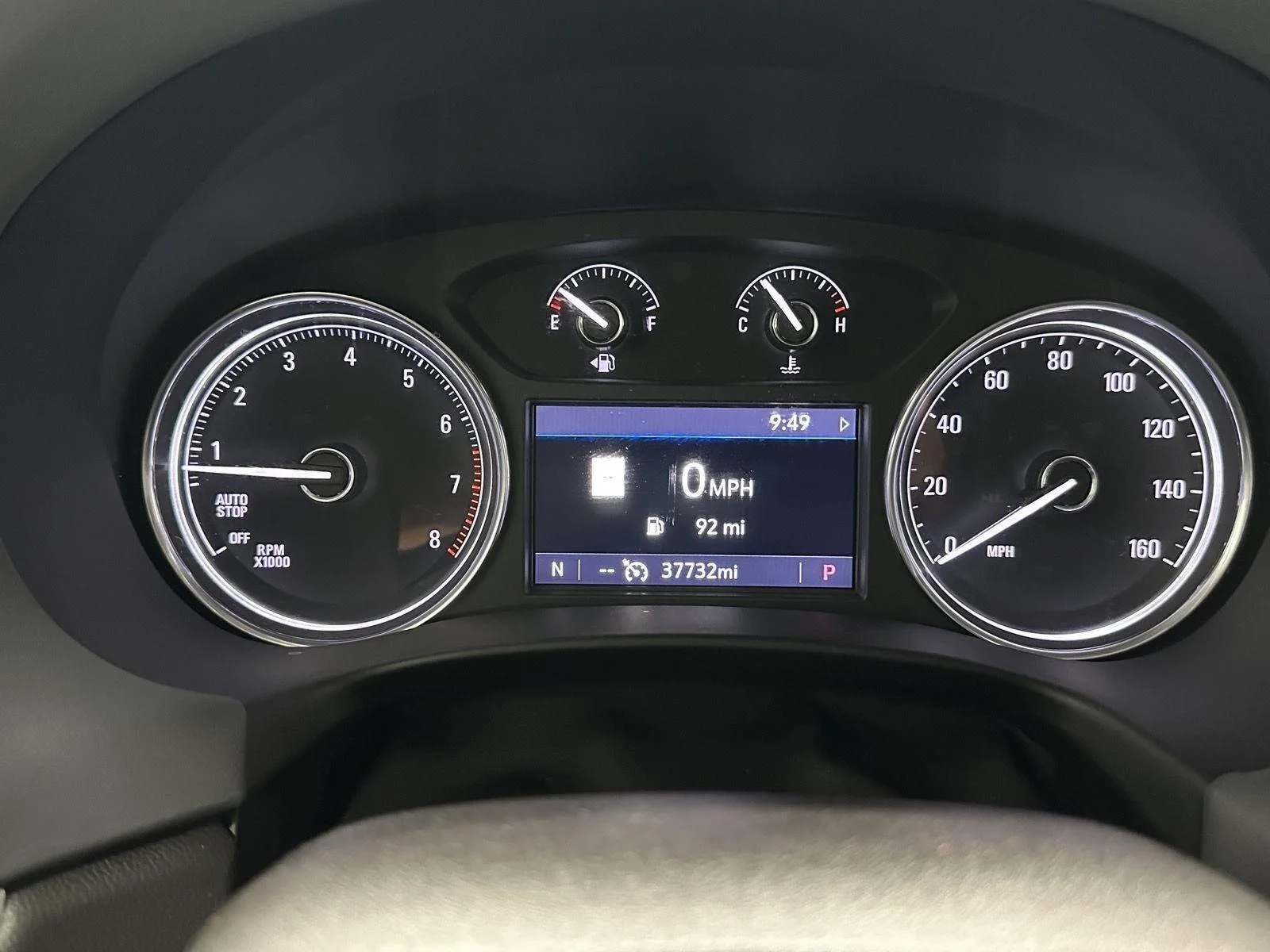 Used 2021 Includes Pitch Dark Night lower exterior accent color.) Buick Premium image 10