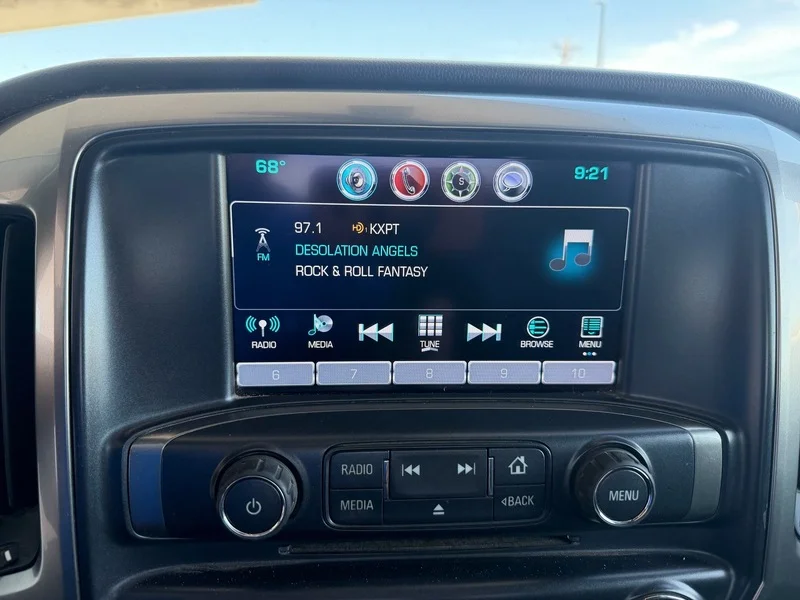 Used 2018 RED HOT Chevrolet LT image 10