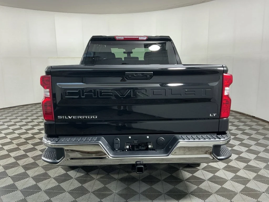 New 2026 Black Chevrolet LT image 7