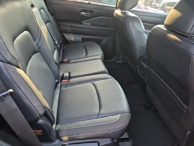 Used 2023 Blue Nissan SL image 34