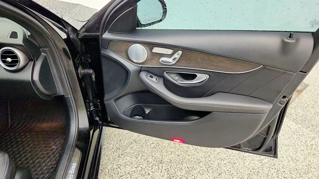 Used 2020 Black Mercedes-Benz C 300 4MATIC Sedan w/ AMG® Line & Premium Pkgs & Panorama Sunroof image 25
