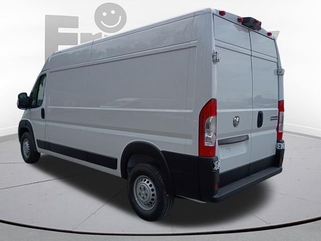 New 2026 Bright White Clear-Coat Exterior Paint RAM High Roof image 7