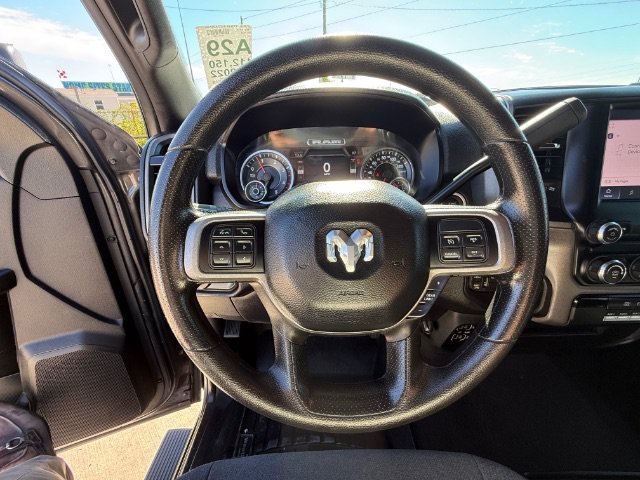 Used 2022 Granite Crystal Metallic Clearcoat Ram Tradesman image 20