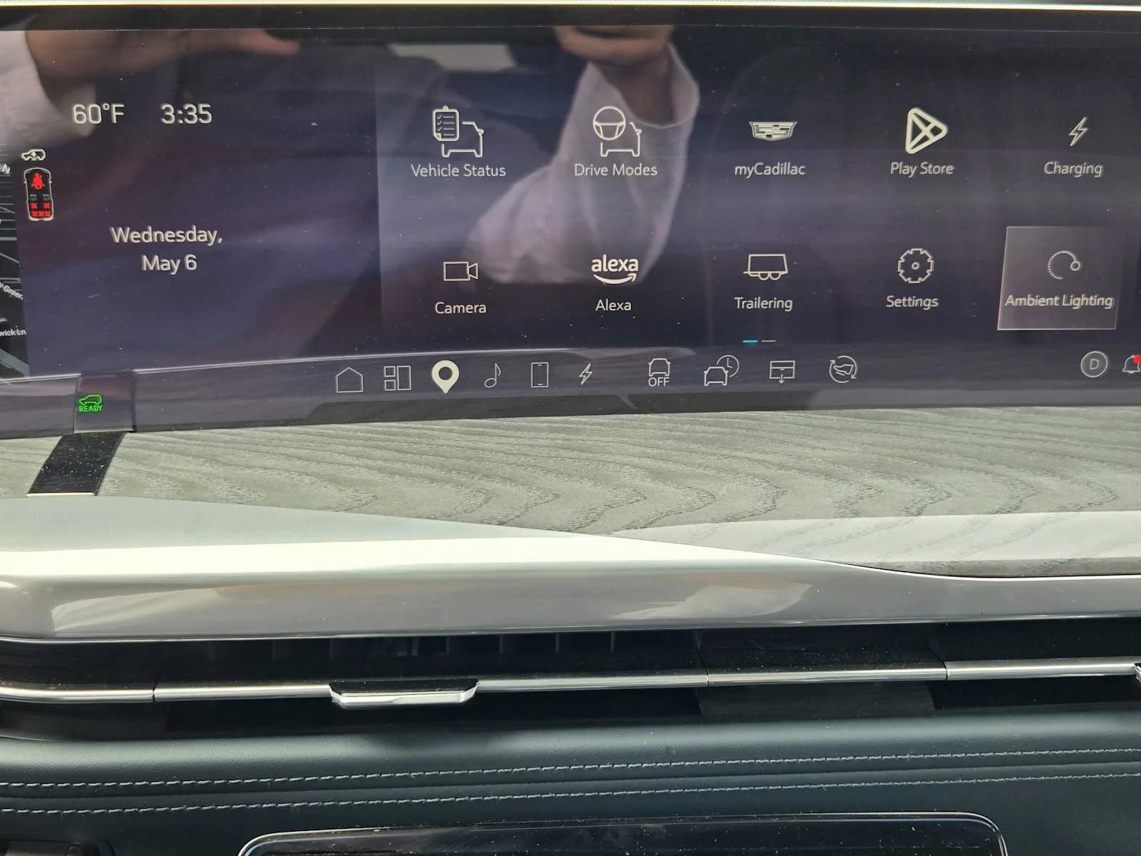 2025 Cadillac Escalade IQ Sport 2 - Photo 11
