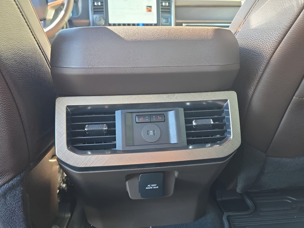 New 2026 Glacier Gray Metallic Tri-Coat Ford F-250® King Ranch® image 34