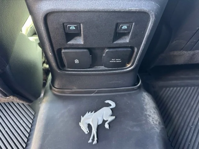 Used 2023 Gray Ford Wildtrak image 20