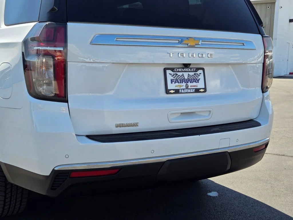 Used 2023 Summit White Chevrolet LS image 5