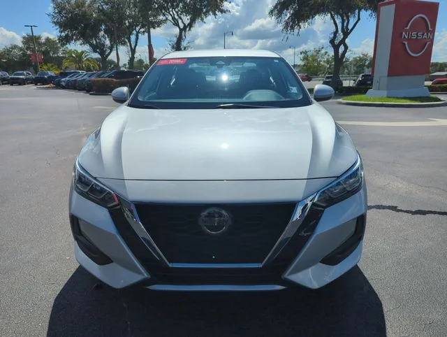 Used 2023 Silver Nissan S image 15
