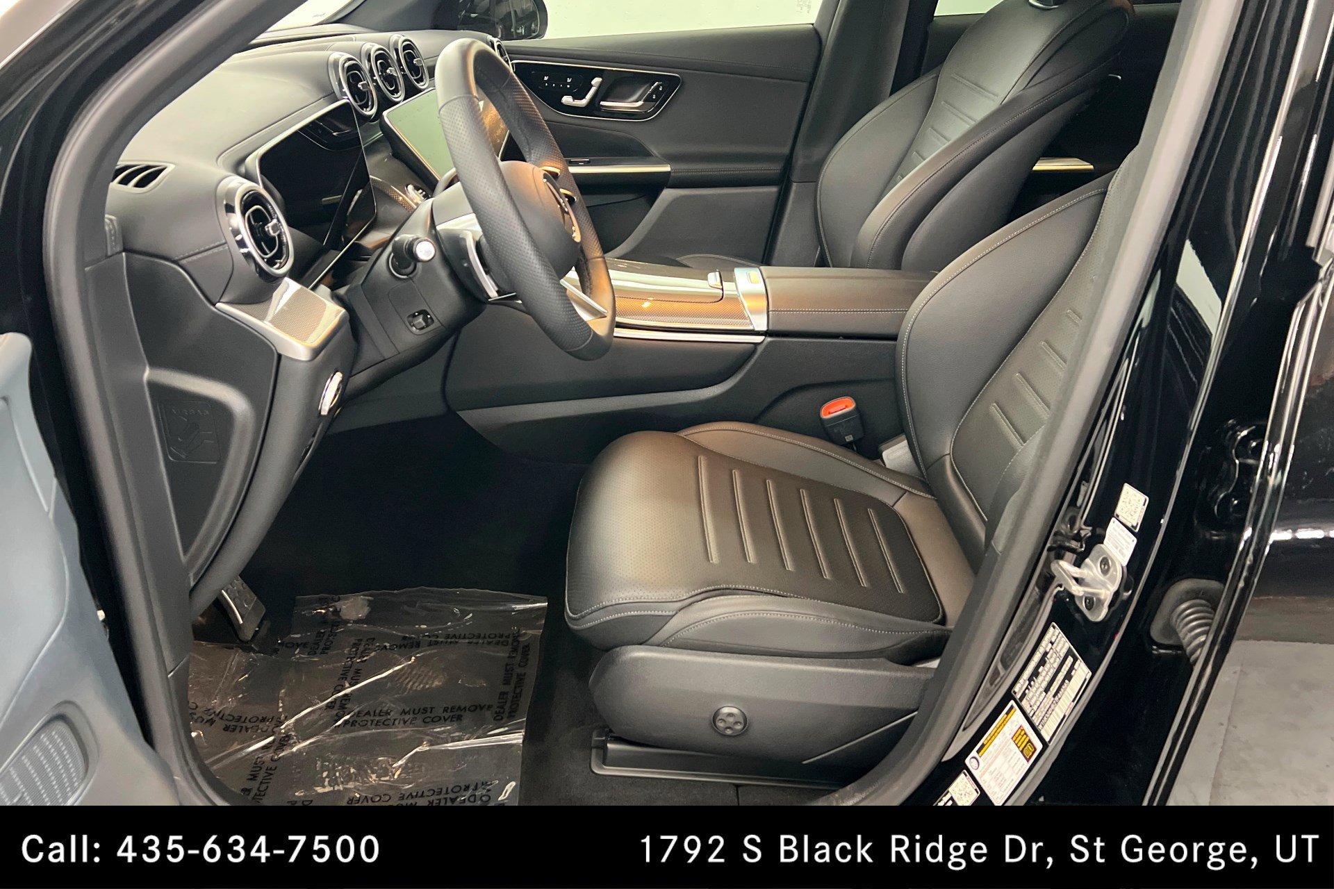 Certified Used 2026 Black Mercedes-Benz GLC 300 image 18