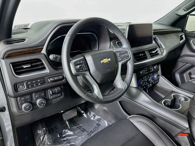 Used 2024 Gray Chevrolet Premier image 10