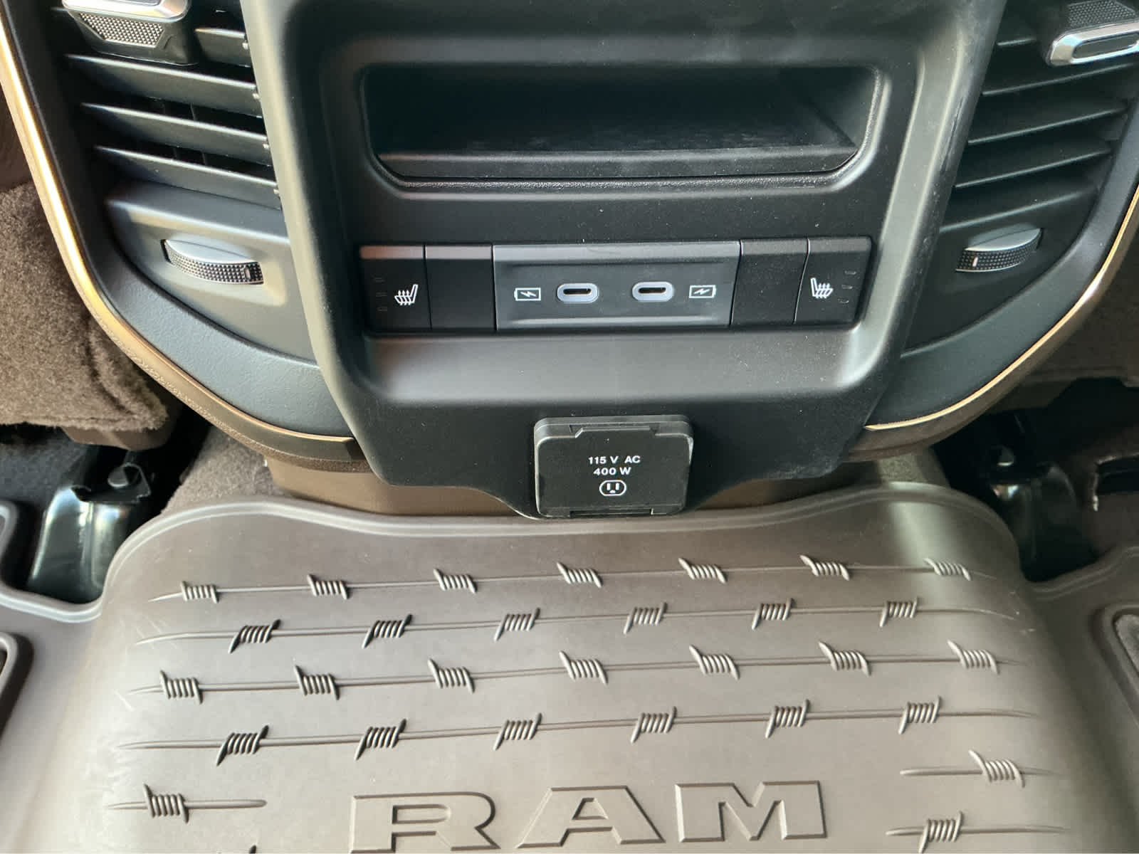 New 2026 Bright White Clear-Coat Exterior Paint RAM Longhorn image 25