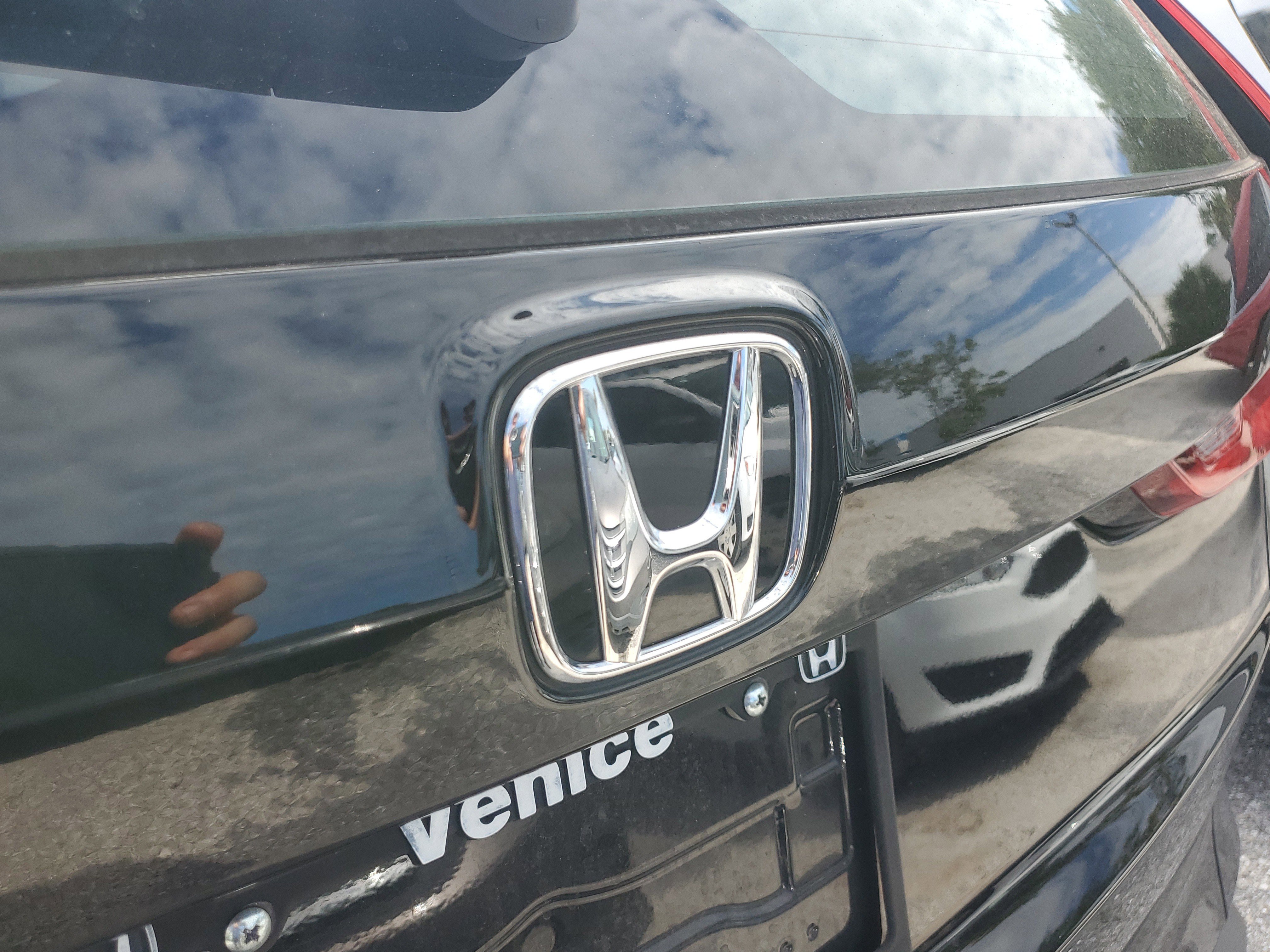 Used 2023 Black Honda LX image 8