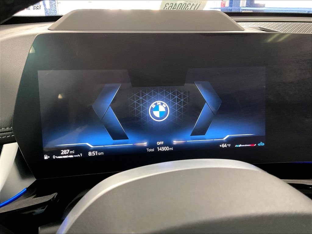 Used 2025 White BMW xDrive28i image 25