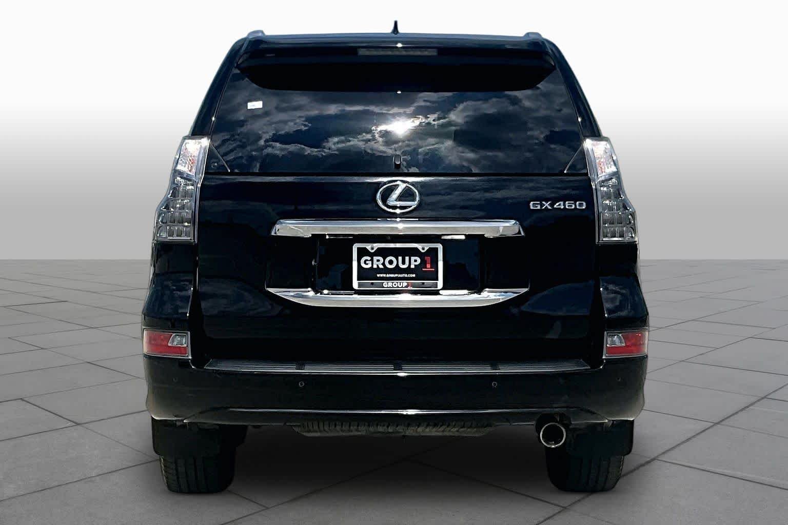 Used 2016 Black Onyx Lexus  image 4