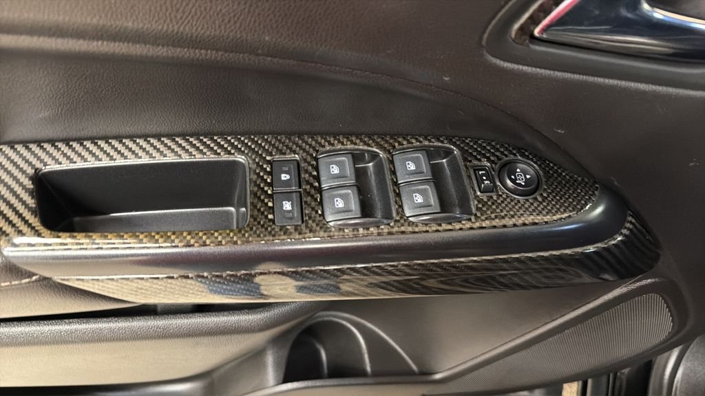 Used 2018 Black GMC Denali image 16