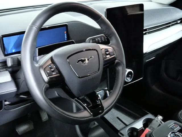 Certified Used 2023 Gray Ford Select image 18