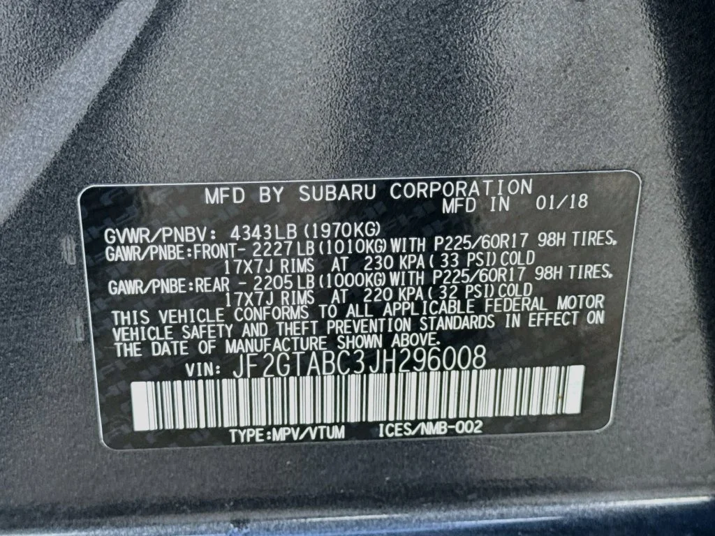 Used 2018 Gray Subaru 2.0i Premium image 38