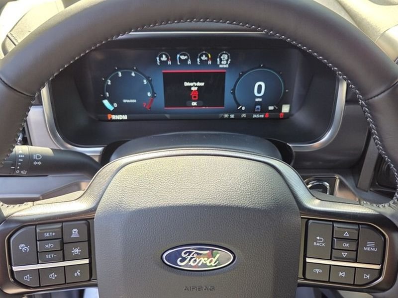 New 2025 Agate Black Metallic Ford Platinum® image 23