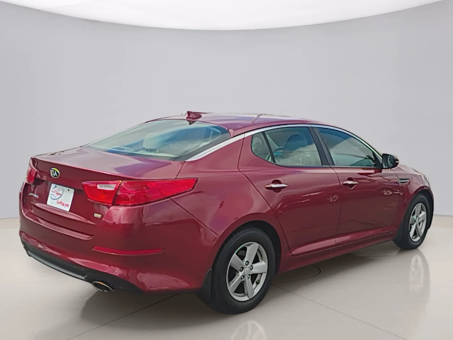 Used 2014 Red Kia LX image 5