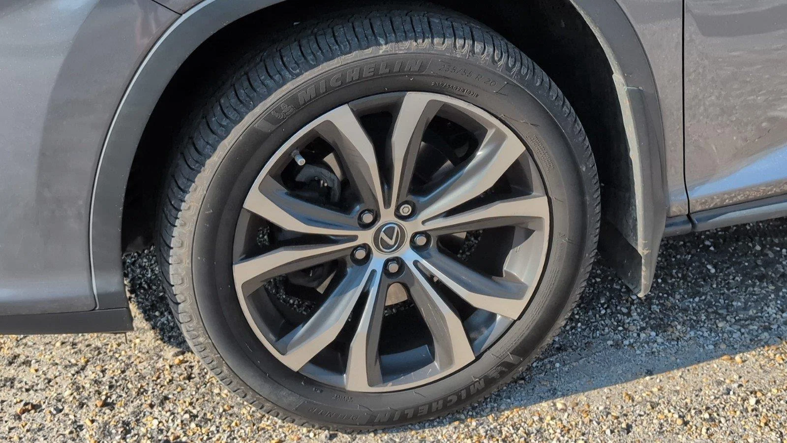 Used 2019 Nebula Gray Pearl Lexus F Sport image 11