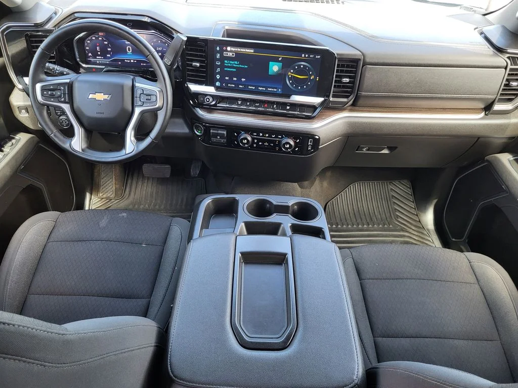 Used 2025 Black Chevrolet LT image 20