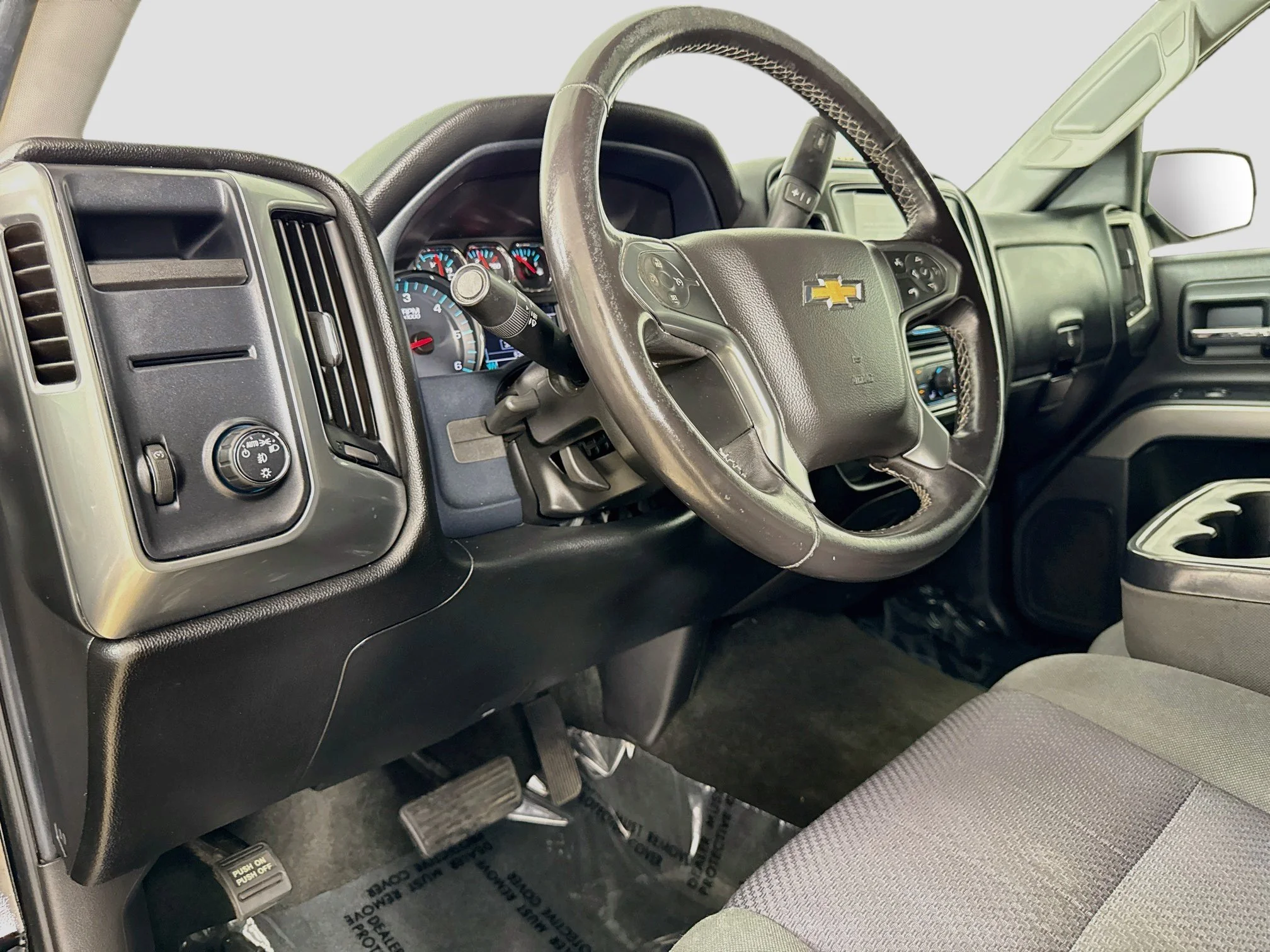 Used 2018 BLACK Chevrolet LT image 11