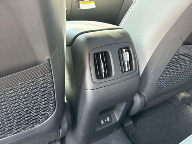 2026 Hyundai Santa Cruz Limited - Photo 32