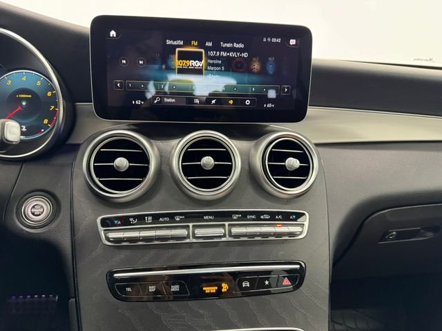 Used 2022 Selenite Gray Metallic Mercedes-Benz GLC 300 image 4