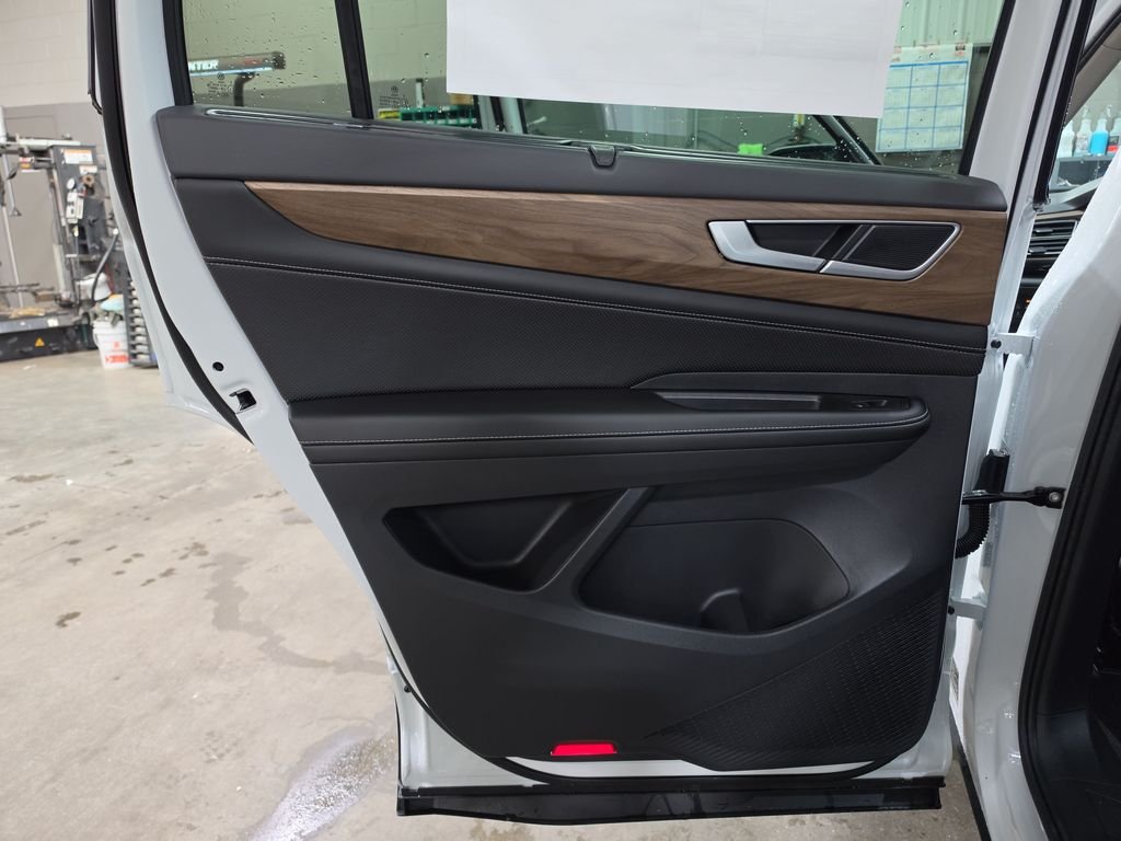 New 2026 White/off-white Volkswagen 2.0T SE w/Technology image 14