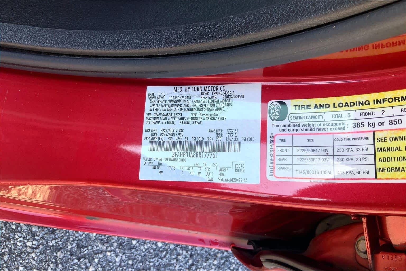 Used 2011 Red Candy Metallic Tinted Ford SEL image 29